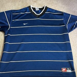 Nike Team Jersey on vintage Nike tag XL